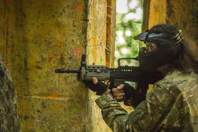 Paintball sahası nasıl seçilir ve profesyonel siper yerleşimi