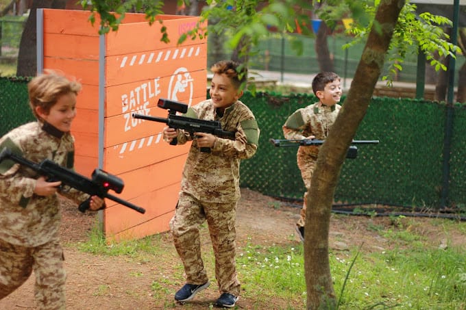 Doğum günü laser tag partisi organizasyonu ve grup etkinlikleri